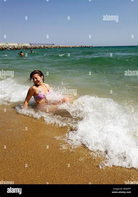 Woman Bikini Beach Fun Hi Res Stock Photography And Images Alamy