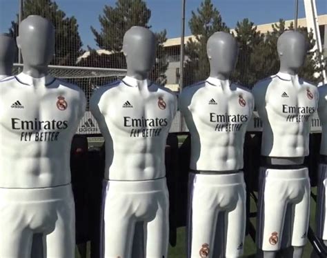 (Video) Real Madrid using robots during free-kick practice - Futbol on ...