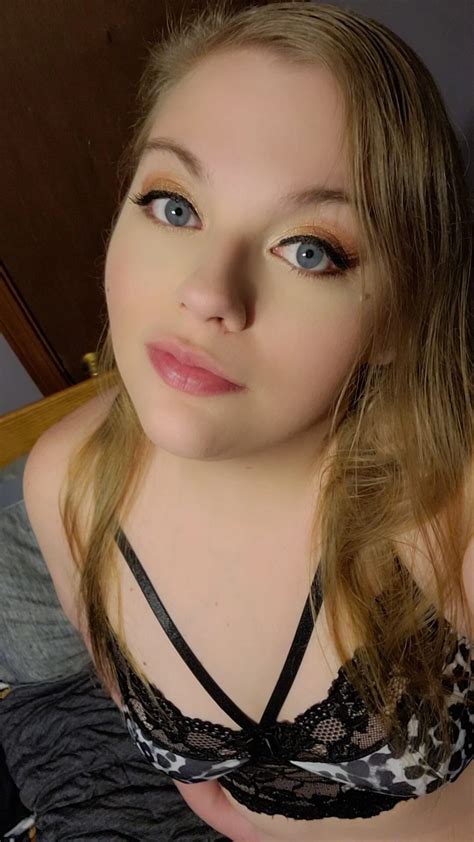Beautiful Sexy Chubby Bbw Milf In Lingerie Pics XHamster