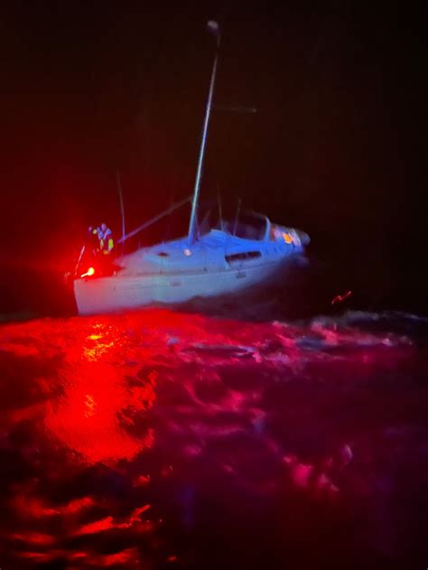 Dvids Images Coast Guard Assists 2 Aboard Disabled Sailing Vessel