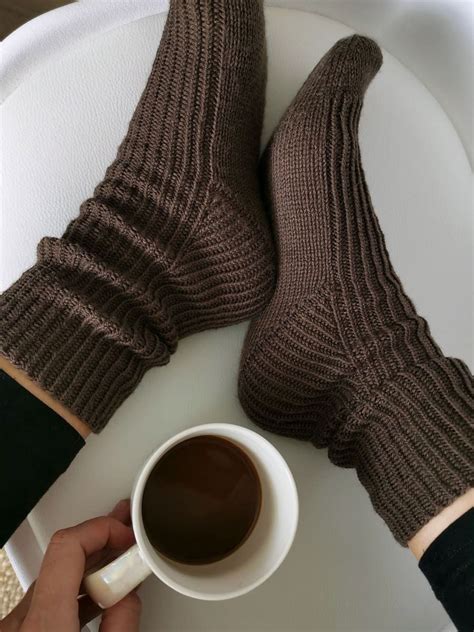 Носки резинкой MELITTA | Socken zopfmuster, Stricksocken muster, Socken