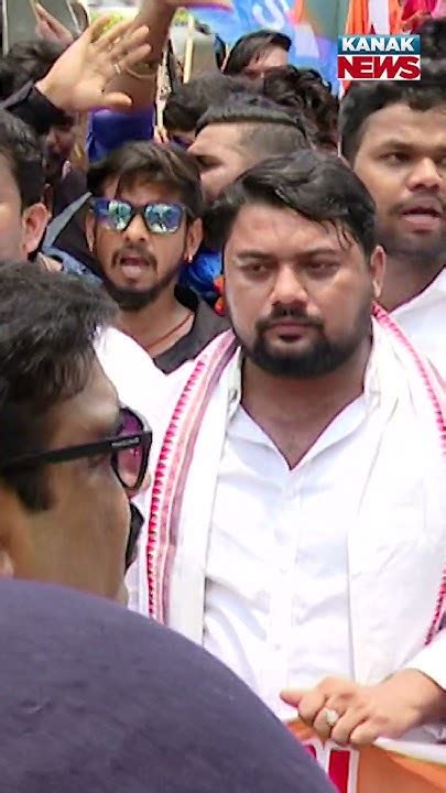 Odisha Nsui Hold Protest Demands Railway Minister Resignation In