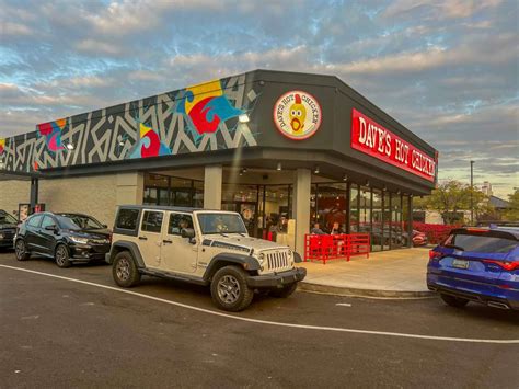 Dave S Hot Chicken Is Finally Open And It S Freaking Delicious