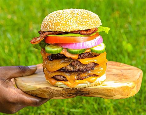 Angus Beef Burger Angus Beef Burger Halal Burgers