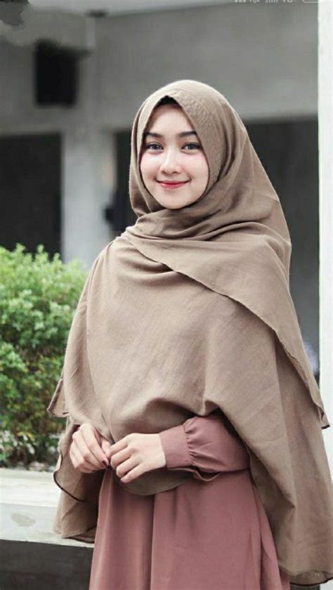 Pin By Sundari On Hijab Syar I Muslim Fashion Hijab Fashion Hijab Dress