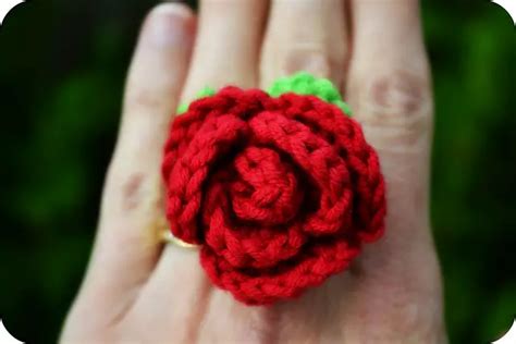 19+ Cute Crochet Ring Patterns | Crochet Finger Rings