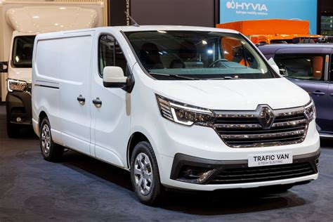 Elektryczne Renault Trafic E Tech Zaprezentowane Na Iaa