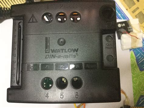 Why are bulky SCR power controllers used when the same can be achieved ...