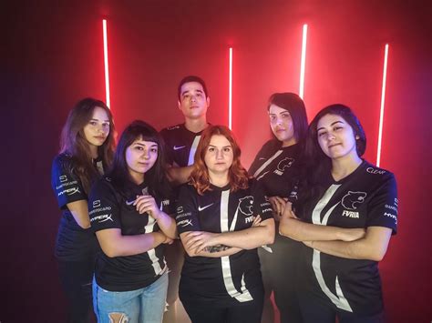 CS GO FURIA anuncia primeira line up feminina da história da