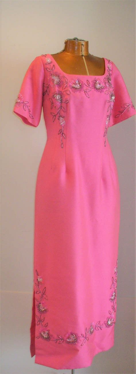 S Vintage Hot Pink Gem