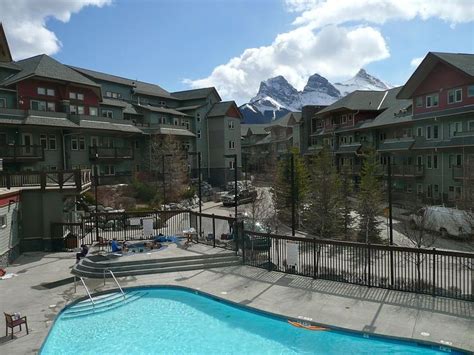 Condo Vacation Rental In Banff From Vrbo Vacation Rental Travel