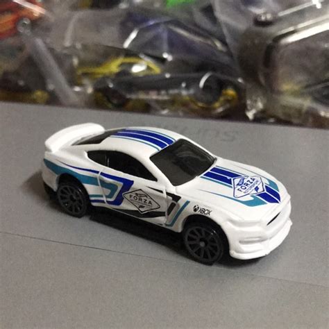 Hot Wheels Ford Shelby Gt R Unrivet Forza Series Shopee Malaysia