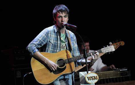 Mo Pitney The Real Deal Sings The Classic Country Song Borrowed Angel [video]