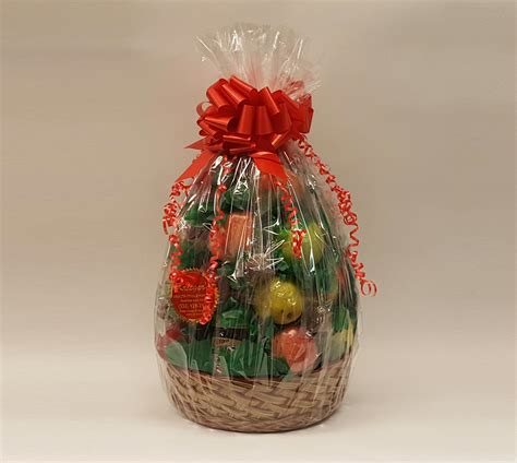 Large Gift Basket - Krieger's Health Foods Market