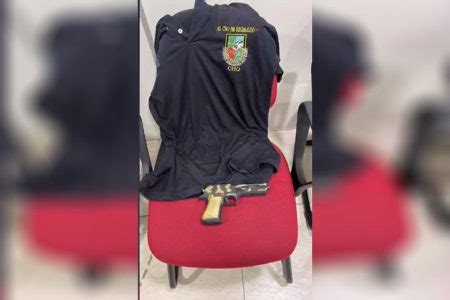 Homem é preso em Manaus suspeito de fingir ser policial