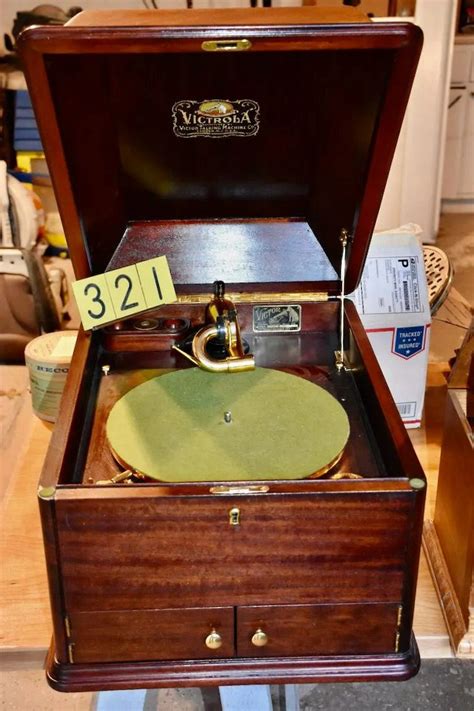 Antique Victrola Hajj Gov Eg