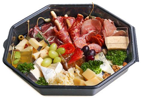 Мясная + сырная нарезка ассорти ПРЕМИУМ, 400г купить в СПб c доставкой ...