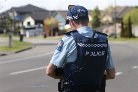 Sunlive Man Arrested After Pāpāmoa Police Chase The Bays News First