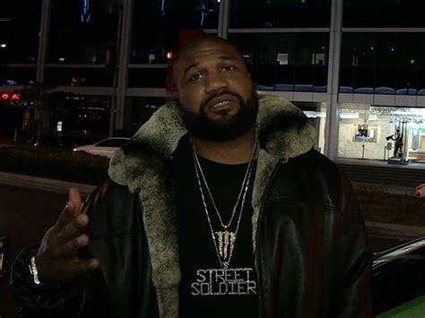 R Kelly S Alleged Sex Slave Joycelyn Savage Speaks Out Turns On Him