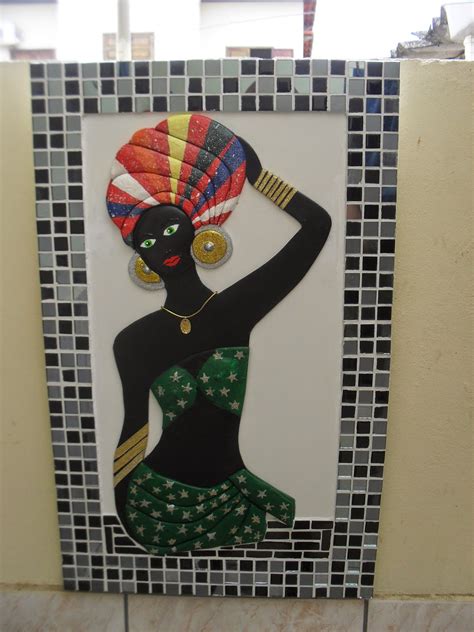 Mosaicos em cerâmica e vitral Quadro de africana pintado