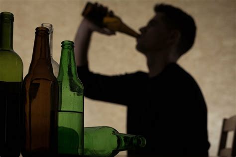 Frases Sobre O Alcoolismo - 20 frases de superação ao Alcoolismo - Encontre força!