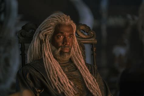 Corlys Velaryon - Who is Corlys Velaryon, the "Sea Snake," in House of the Dragon? - Wiki ...