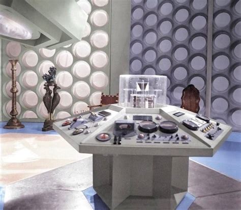 Tardis Console Room Classic Doctor Who Doctor Who Tardis Doctor Who