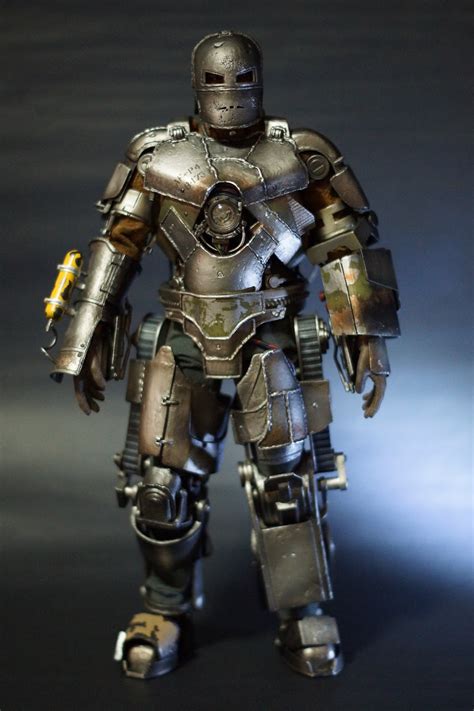 SgBinas Hot Toys Iron Man Th Scale Fanatic Hot Toys Iron Man Mark I Special Edition Pt
