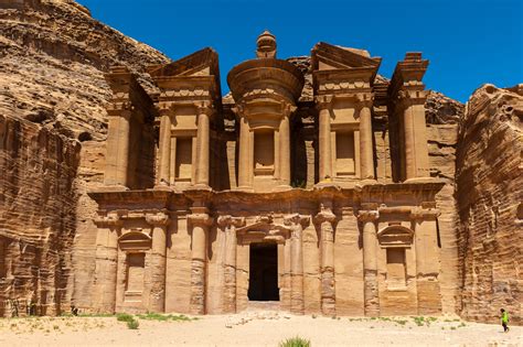Petra: One of Seven Wonders of the World - IslamiCity