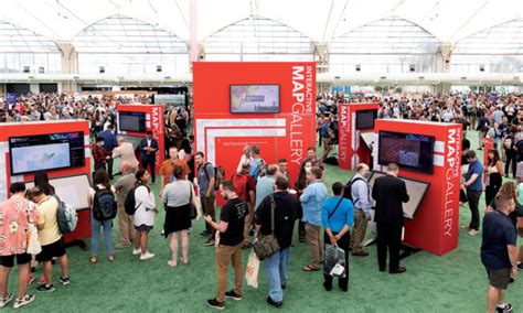 The Thrill of Playing Live: What Happens When Thousands of People Come Together