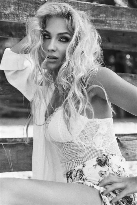 Cute Olga Y O From Poltava With Blonde Hair Id Ladadate