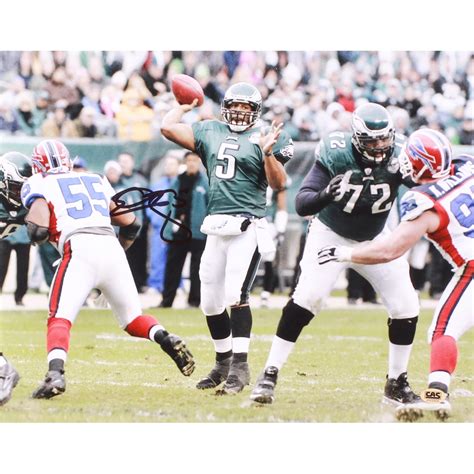 Donovan McNabb Signed Eagles 11x14 Photo (CAS COA) | Pristine Auction