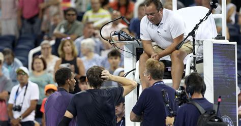 Video Tennisumpire Kan Geen Replay Instarten En Kent Controversieel