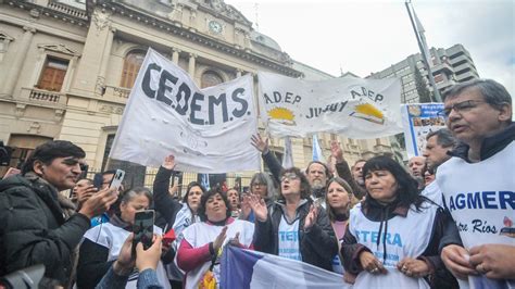 Qué Pasa En Jujuy Qué Dice La Reforma Constitucional Y Cómo Es El Reclamo Docente Noticias De