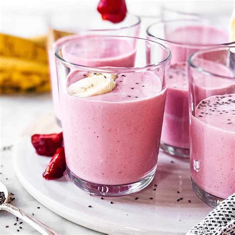 Strawberry Banana Smoothie Recipe Savory Nothings