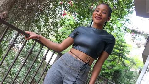 Verzweifeltes Schwarzes Amateur Modell Wurde Ausgetrickst Falschen Casting Agenten Zu Ficken