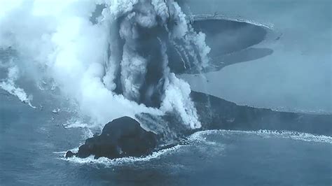 Underwater Volcanic Eruptions