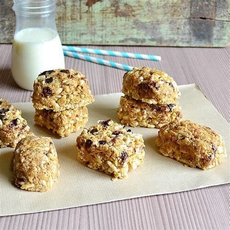 Homemade Healthy Chewy Granola Bars | The Easiest Granola Bars Ever ...