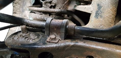 Стойки стаба, втулки стаба, ревизия задних суппортов — Mitsubishi ...