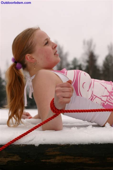 Winter Bondage And Bdsm In The Snow Porn Pictures Xxx Photos Sex Images Pictoa
