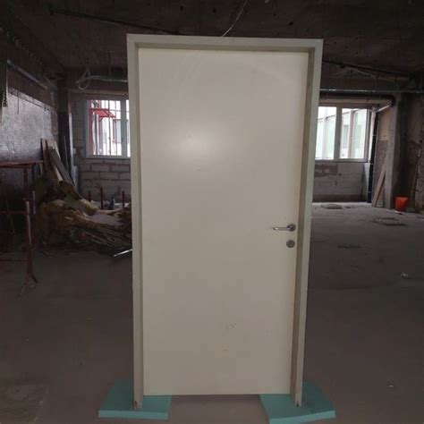 VRATA 90x200