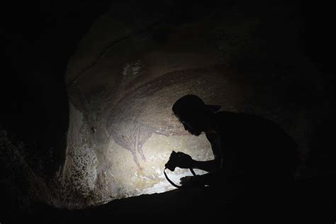 Lost art of the Stone Age: The cave paintings redrawing human history ...