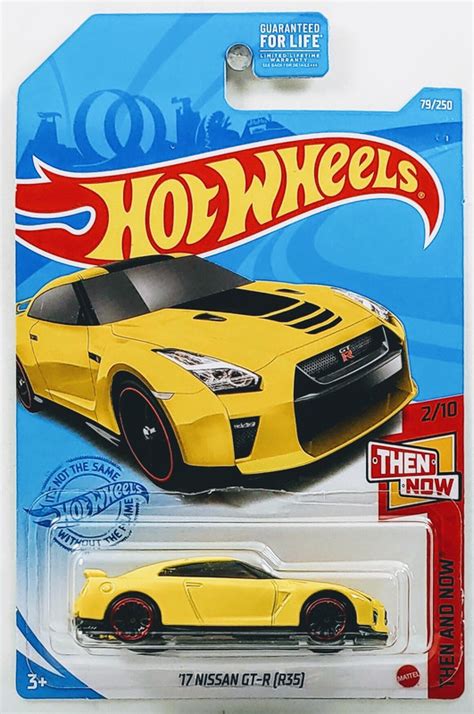 Машинка Hot Wheels Nissan GT R R Then And Now Yellow GTB Купити
