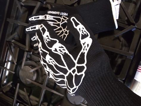 Gloves Hot Pads Mitts Free Photo On Pixabay Pixabay