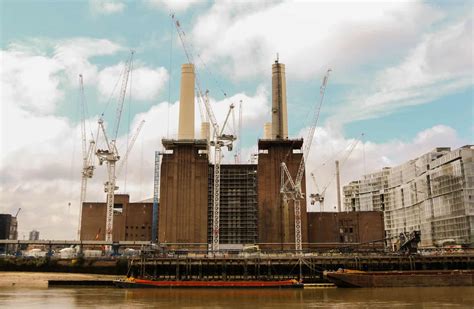 Battersea Power Station's Chimneys Restored | Battersea Power Station