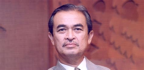 Biografi Tun Abdullah Ahmad Badawi Perdana Leadership Foundation