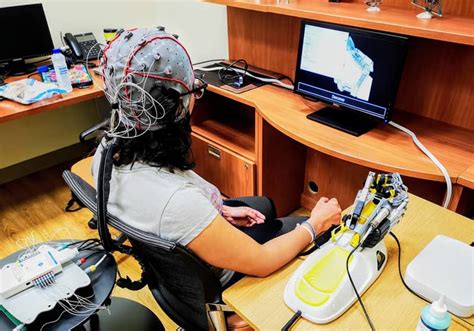 Conoce La Interfase Cerebro Computador Que Busca Cambiar A M Xico