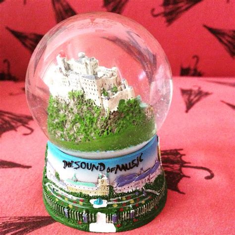 Snowglobe "Sound of Music" | Snow globes, Snowglobes, Disney world