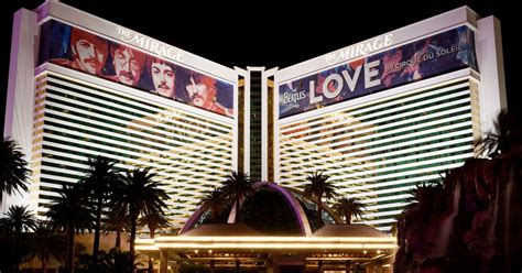 Las Vegas Strip Icon Comes to a Sad End - TheStreet