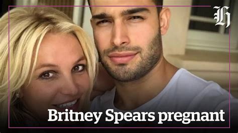 Britney Spears Announces She Is Pregnant Nz Herald